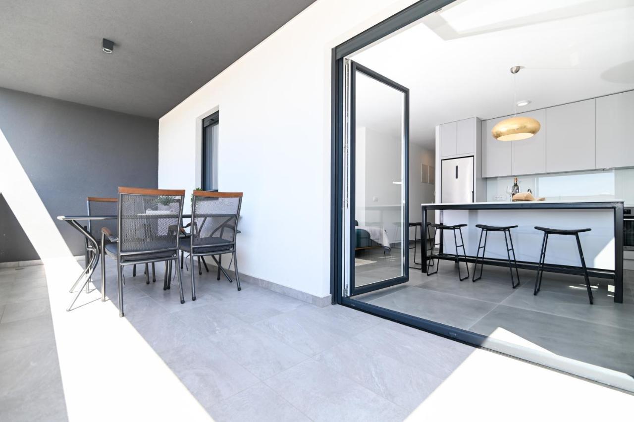 Apartment Laura, Free Parking, Balcony, 4 Ppl Trogir Exteriér fotografie